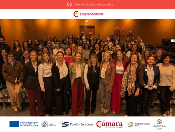 Reunidas un centenar empresarias y emprendedoras en la jornada del Día de la Mujer